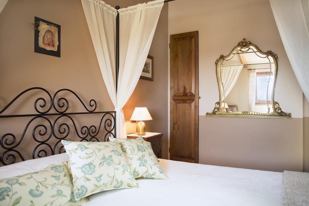 L'Antigo Granaro Guest House Agugliano ภายนอก รูปภาพ